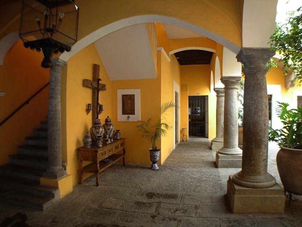 Ayenda Meson De San Sebastian Hotell Puebla Exteriör bild